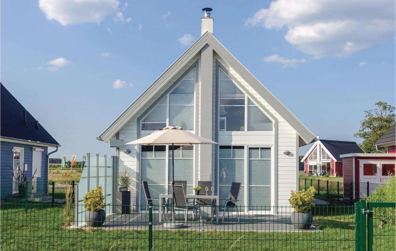 Stunning home in Zerpenschleuse with 2 Bedrooms&WiFi Buitenkant foto