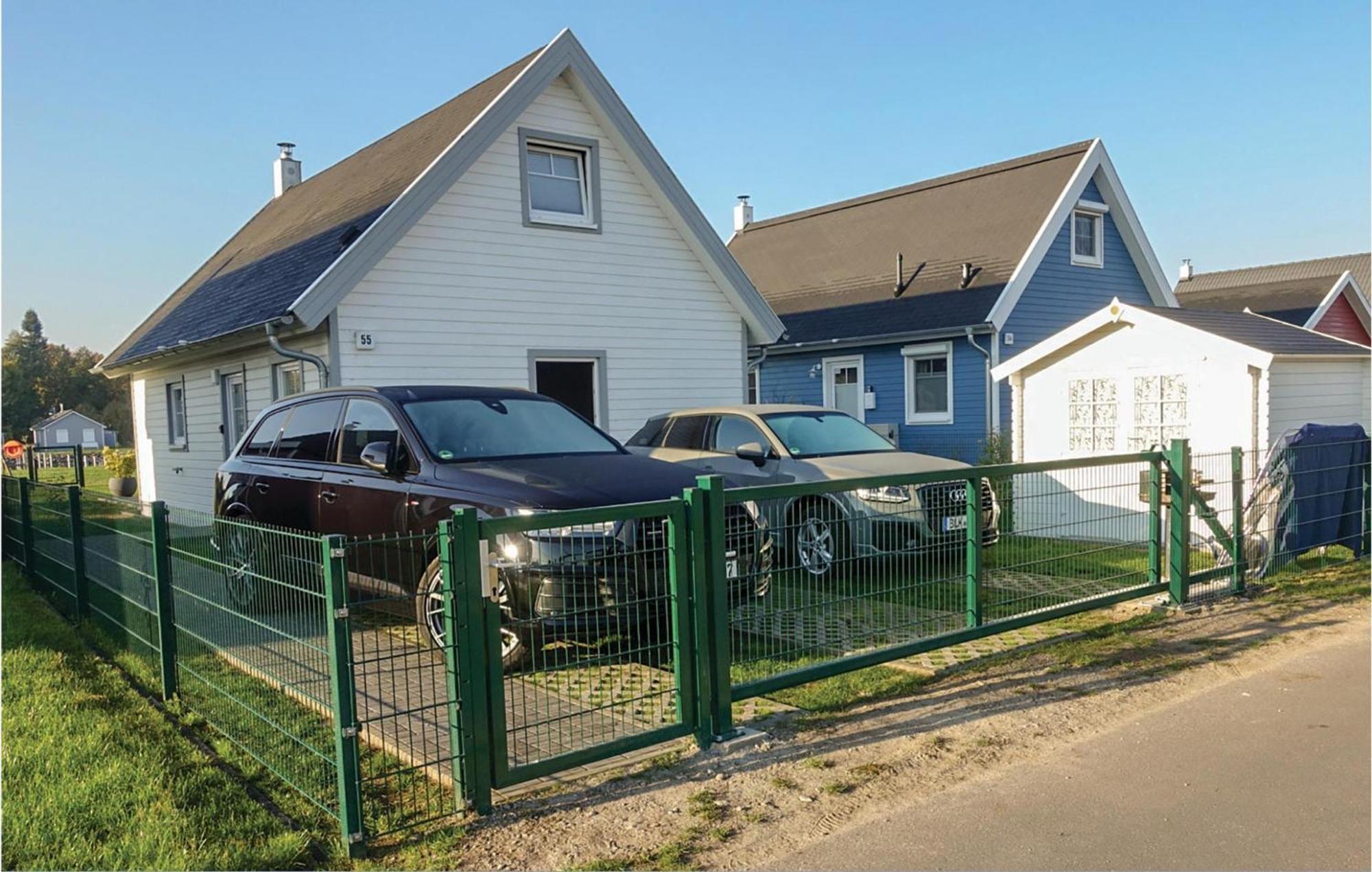 Stunning home in Zerpenschleuse with 2 Bedrooms&WiFi Buitenkant foto